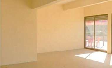 Local y Terraza   152 M2 útiles  84UF Borgoño