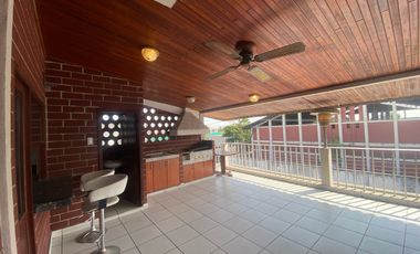 Se alquiler departamento en Kennedy Norte AdrM