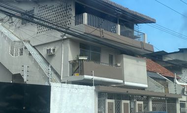 Se alquiler departamento en Kennedy Norte AdrM