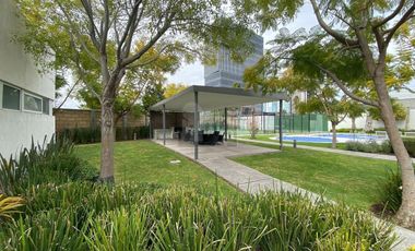 Departamento amueblado en renta en Juriquilla, con alberca y cancha de Pádel!!!