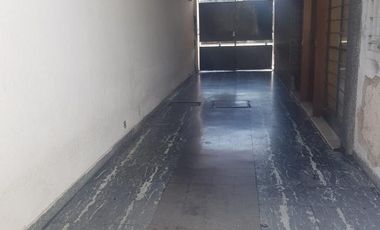 PH en venta - 3 Dormitorios 2 Baños - Cochera - 200Mts2 - Bernal, Quilmes