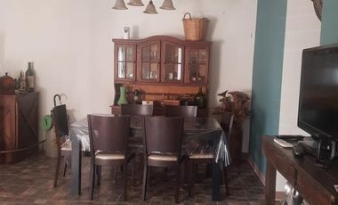 PH en venta - 3 Dormitorios 2 Baños - Cochera - 200Mts2 - Bernal, Quilmes