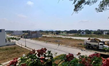 Espectacular Residencia Nueva en Venta en Fracc. La Herradura Colima, Col.