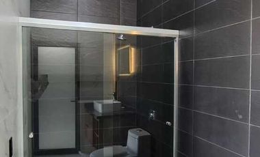 Espectacular Residencia Nueva en Venta en Fracc. La Herradura Colima, Col.