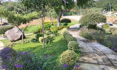 Espectacular Residencia Nueva en Venta en Fracc. La Herradura Colima, Col.