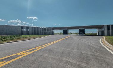 Terreno con gran ubicación, cercano a la Crystal Lagune