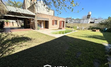 Casa en Venta Granadero Baigorria.