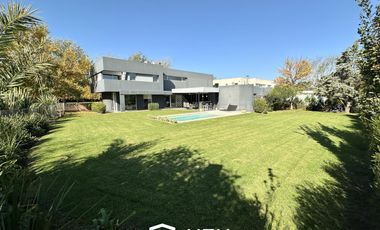 Casa en Venta Funes, Kentucky.