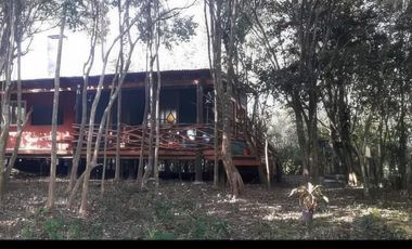 Casa en venta - 2 Dormitorios 2 Baños - Cochera - 2000Mts2 - Punta Indio