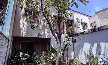 Dúplex en venta - 2 Dormitorios 1 Baño - 200Mts2 - Tolosa, La Plata