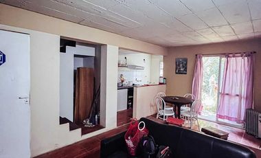 Dúplex en venta - 2 Dormitorios 1 Baño - 200Mts2 - Tolosa, La Plata