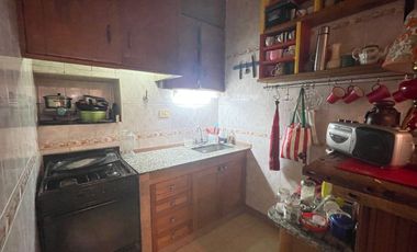 Chalet 5 Ambientes apto Profesional, zona Macrocentro