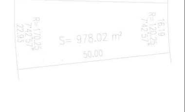 Lote sobre el lago central en venta en LOS PUENTES, NORDELTA.