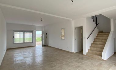 Dúplex en venta - 2 Dormitorios 2 Baños - Cochera - Cañuelas
