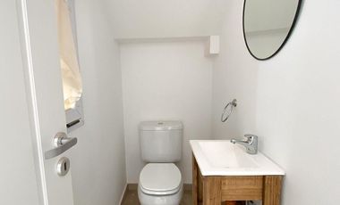 Dúplex en venta - 2 Dormitorios 2 Baños - Cochera - Cañuelas