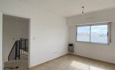 Dúplex en venta - 2 Dormitorios 2 Baños - Cochera - Cañuelas