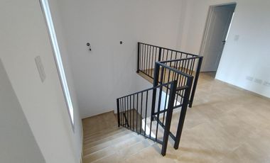 Dúplex en venta - 2 Dormitorios 2 Baños - Cochera - Cañuelas
