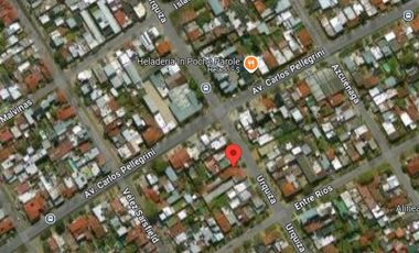 Casa en venta - 2 Dormitorios 1 Baño - 156Mts2 - Quilmes