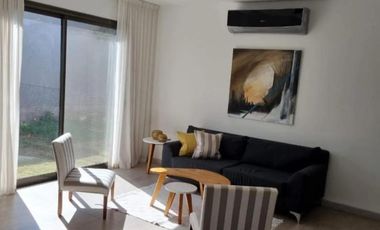 Casa en venta - 3 Dormitorios 3 Baños - 252Mts2 - Villa Quisquizate, Córdoba