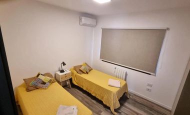 Casa en venta - 3 Dormitorios 3 Baños - 252Mts2 - Villa Quisquizate, Córdoba