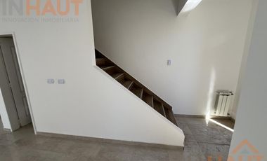 Duplex de dos dormitorios en barrio perticone