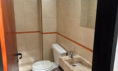 PH en venta - 2 Dormitorios 3 Baños - 72Mts2 - Don Bosco, Quilmes