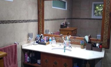 Casa en venta - 2 Dormitorios 1 Baño - Cocheras - 1.900Mts2 - Cañuelas