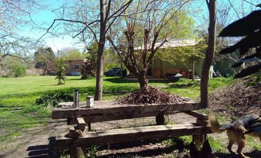 Casa en venta - 2 Dormitorios 1 Baño - Cocheras - 1.900Mts2 - Cañuelas