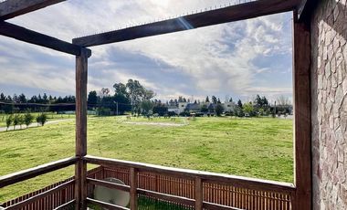 Depto en venta en barrio cerrado Altos del Casco, Zarate. Amenities.