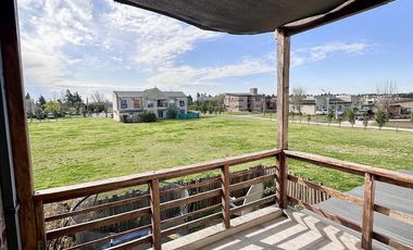 Depto en venta en barrio cerrado Altos del Casco, Zarate. Amenities.