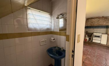Departamento en alquiler - 2 Dormitorios 2 Baños - Manuel B. Gonnet