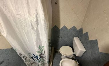 Departamento en alquiler - 2 Dormitorios 2 Baños - Manuel B. Gonnet