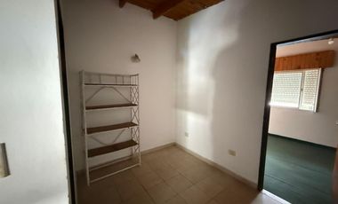 Departamento en alquiler - 2 Dormitorios 2 Baños - Manuel B. Gonnet