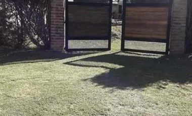 Casa en venta - 2 Dormitorios 1 Baño - Cochera - 488Mts2 - Verónica, Punta Indio