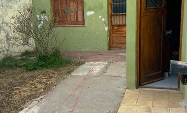 Casa en venta - 3 Dormitorios 2 Baños - Ayacucho
