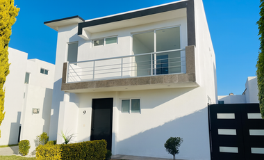 RENTA CASA EN LOMAS DE ANGELOPOLIS 2, PUEBLA