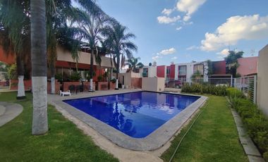 CASA EN LOS OLIVOS AV. ARROYO SECO