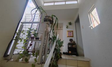 CASA EN LOS OLIVOS AV. ARROYO SECO