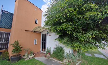 CASA EN LOS OLIVOS AV. ARROYO SECO