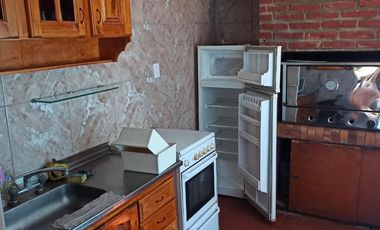 Casa en venta - 2 Dormitorios 1 Baño - Arturo Seguí