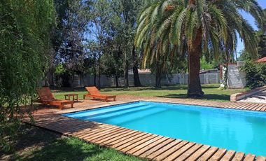 Casa en venta - 2 Dormitorios 1 Baño - Arturo Seguí