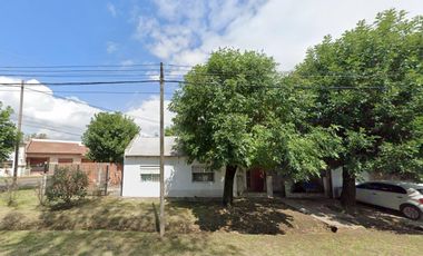 Casa en venta - 3 Dormitorios 2 Baños - Lima