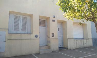 Departamento en venta - 2 Dormitorios 2 Baños - 120Mts2 - Dolores