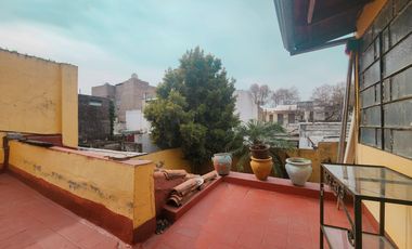 Casa de 3 dormitorios con cochera y de oportunidad en Echesortu