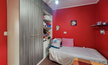 Casa de 3 dormitorios con cochera y de oportunidad en Echesortu