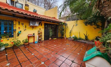 Casa de 3 dormitorios con cochera y de oportunidad en Echesortu