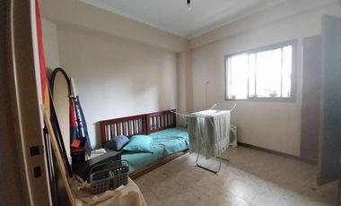 Venta Departamento 3 dormitorios en Crisostomo Alvarez al 1000