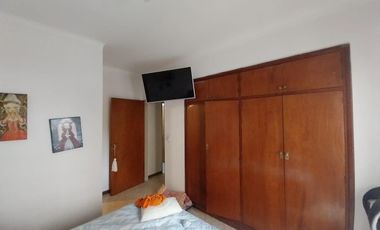 Venta Departamento 3 dormitorios en Crisostomo Alvarez al 1000