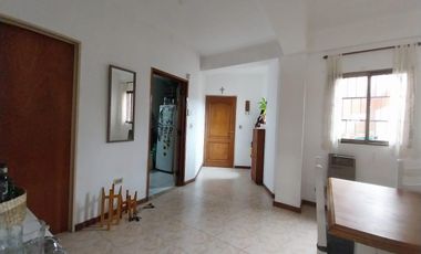 Venta Departamento 3 dormitorios en Crisostomo Alvarez al 1000