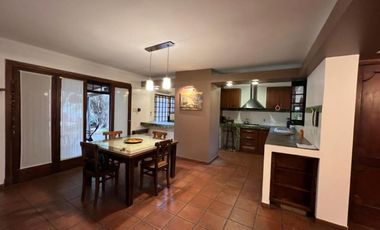 Casa en  VENTA MERLO